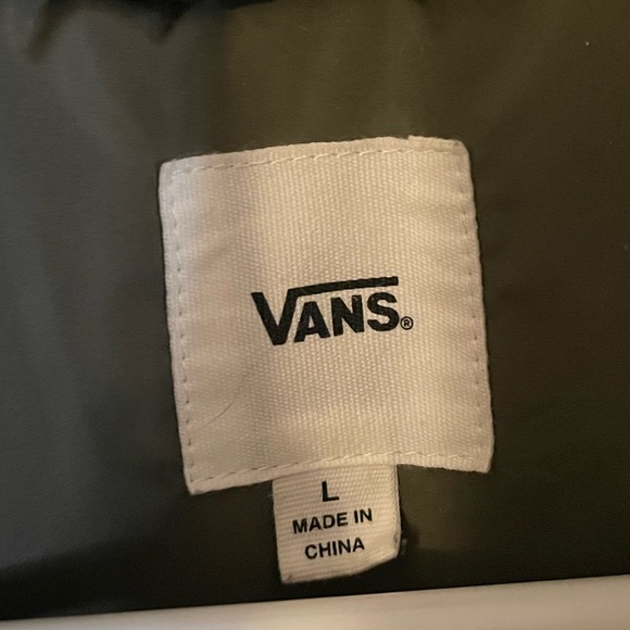 VANS Army green down jacket - Picture 2 of 3